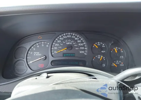 2005 Chevrolet Suburban 1500 Ls z USA, uszkodzony, nr VIN 1GNEC16Z75J187187